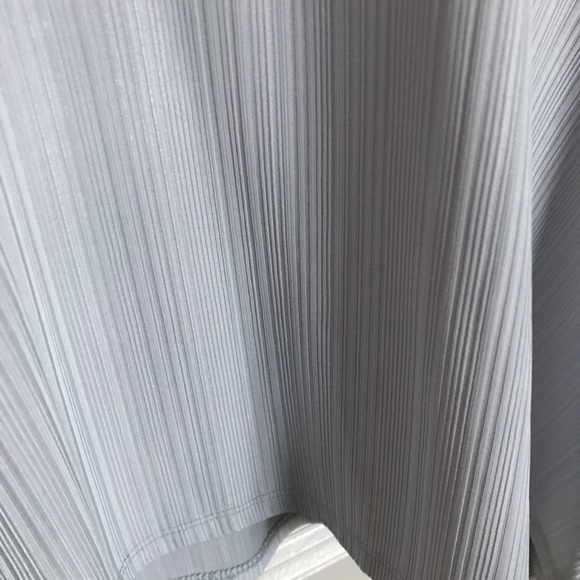 H by Halston Short Sleeve Top - XS/S - Picture 3 of 8